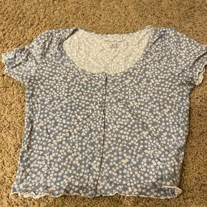 American Eagle shirt